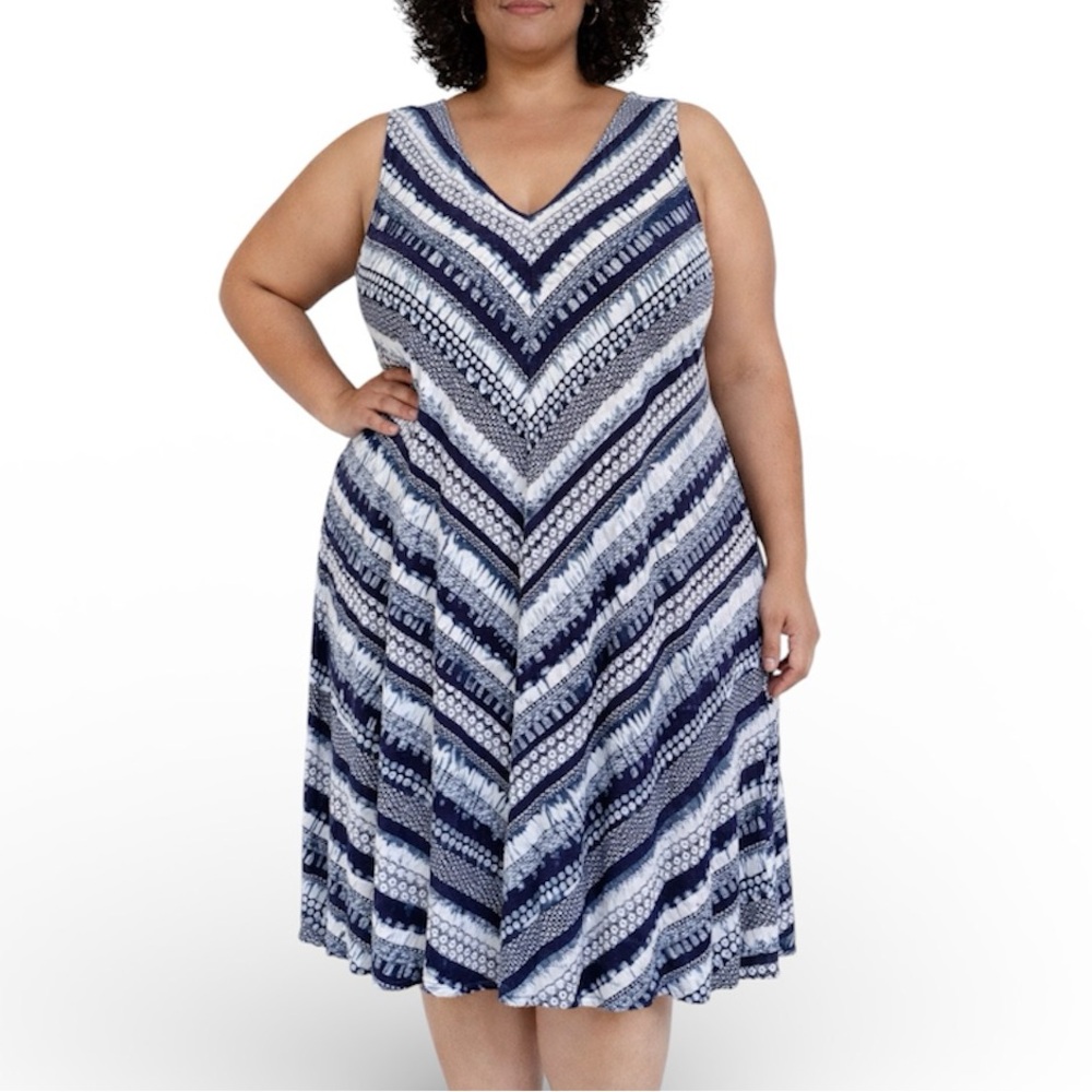 Style & Co woman black white tie dye stripe sleeveless cut out shift dress 1X